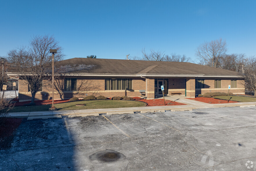 18636 Dixie Hwy, Homewood, IL en alquiler - Foto del edificio - Imagen 1 de 17