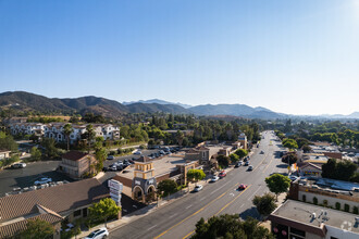 756-868 E Thousand Oaks Blvd, Thousand Oaks, CA - vista aérea  vista de mapa - Image1