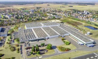 Más detalles de 25 Rue  Du Paradis, Ormes - Nave en alquiler