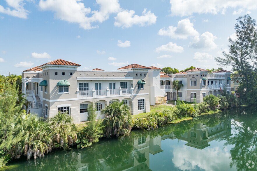 12940 SW 128th St, Miami, FL en alquiler - Foto principal - Imagen 1 de 4