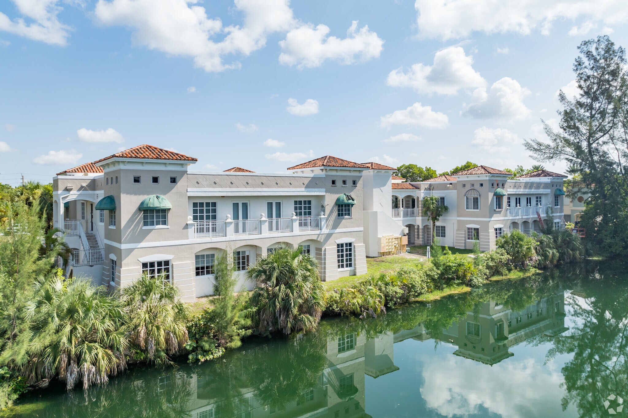 12940 SW 128th St, Miami, FL en alquiler Foto principal- Imagen 1 de 5