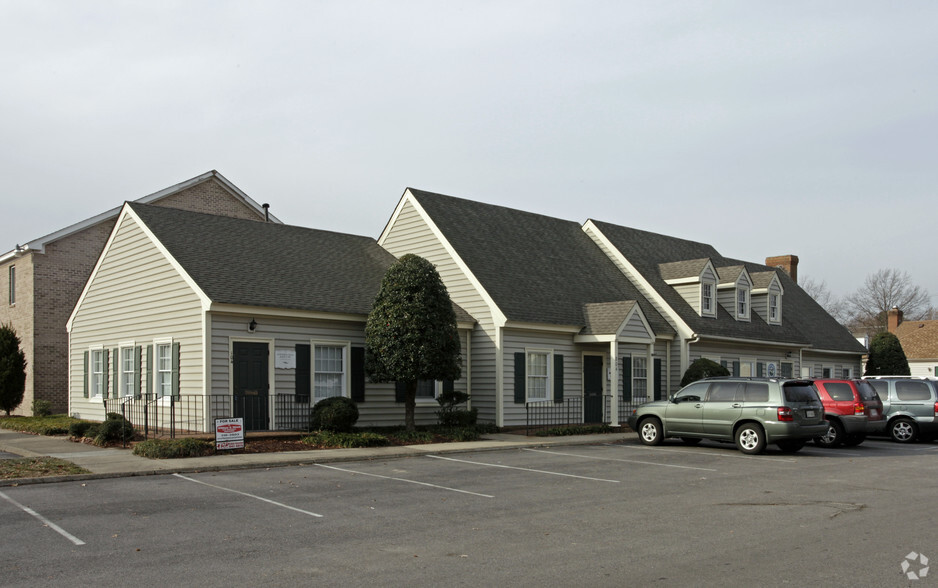 804 Newtown Rd, Virginia Beach, VA en alquiler - Foto principal - Imagen 1 de 9