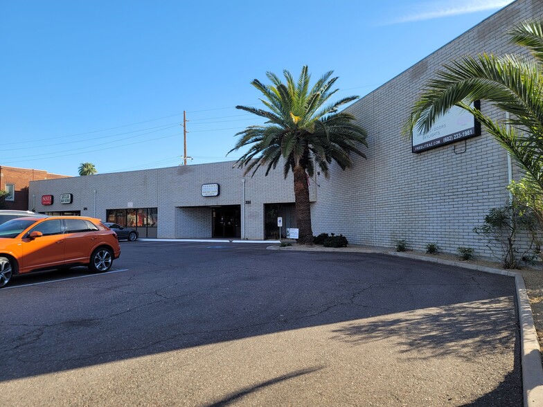 323-331 W McDowell Rd, Phoenix, AZ en alquiler - Foto del edificio - Imagen 1 de 11