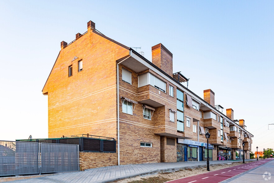 Local en Arroyomolinos, Madrid en alquiler - Foto del edificio - Imagen 2 de 2