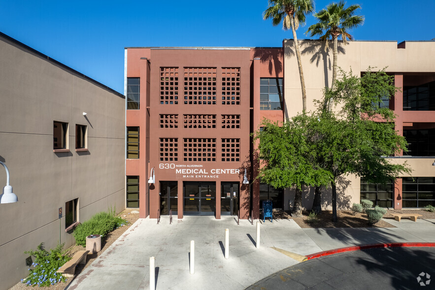 630 N Alvernon Way, Tucson, AZ en alquiler - Foto del edificio - Imagen 2 de 8