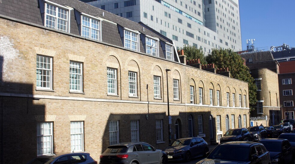 31-43 Ashfield St, London en venta - Foto del edificio - Imagen 2 de 3