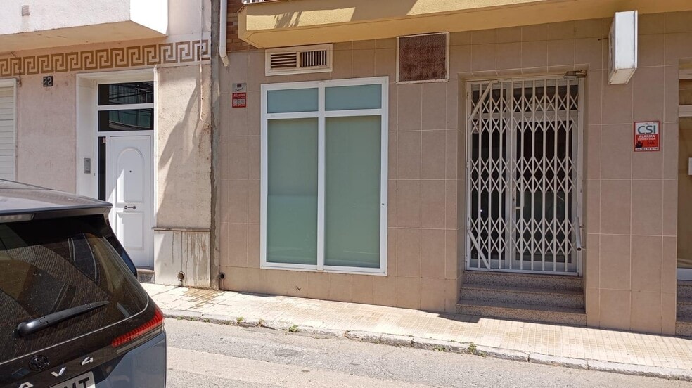 Local en Amposta, Tarragona en alquiler - Foto del edificio - Imagen 1 de 2