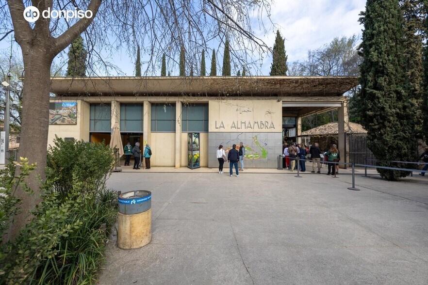Paseo de la Sabica, 28, Granada, Granada en venta - Foto del edificio - Imagen 2 de 29