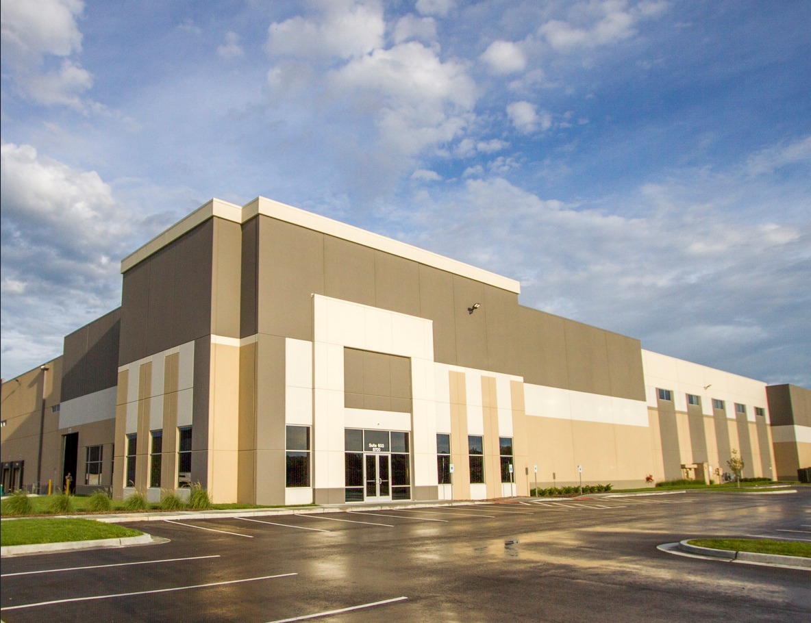 4801 Trade Access Blvd, Hazelwood, MO en alquiler Foto del edificio- Imagen 1 de 2