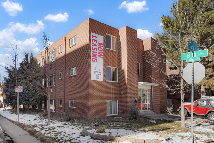 801 Dahlia St, Denver, CO en venta - Foto del edificio - Imagen 1 de 11