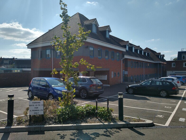 Macaulay Rd, Broadstone en alquiler - Foto del edificio - Imagen 2 de 11