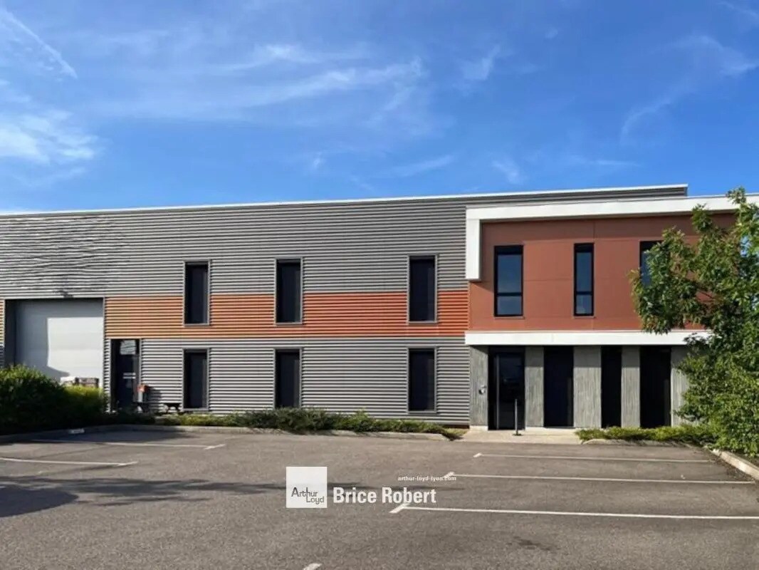 165 Avenue Henri Schneider, Meyzieu en venta Foto del edificio- Imagen 1 de 7