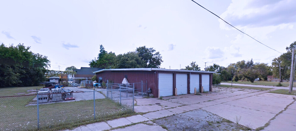 2320 E Remington St, Saginaw, MI en venta - Foto del edificio - Imagen 2 de 6