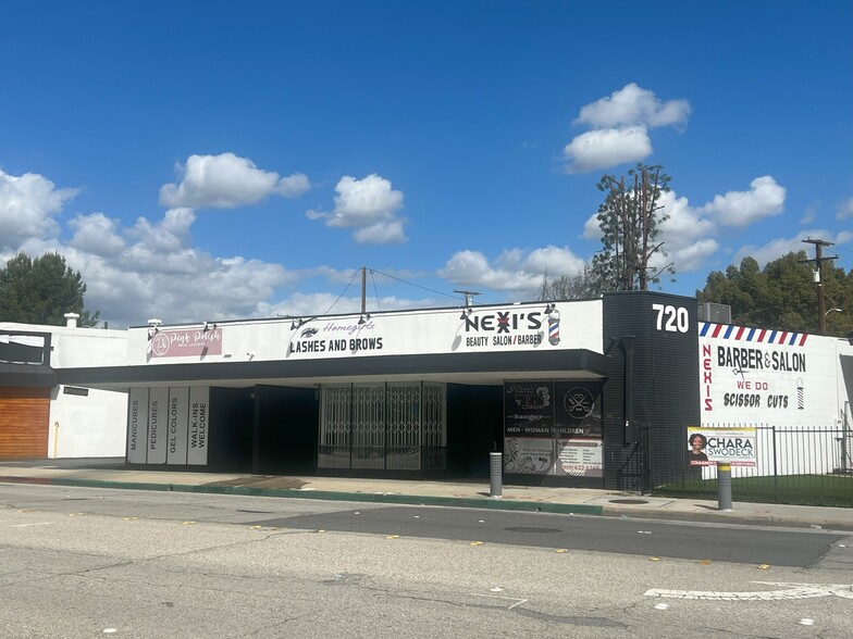 720-724 N Garey Ave, Pomona, CA en alquiler - Foto del edificio - Imagen 2 de 14