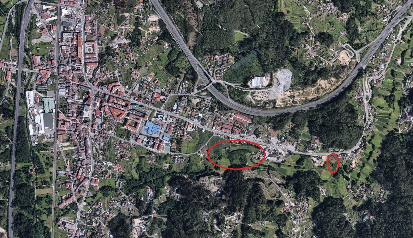 Terreno en O Porriño, Pontevedra en venta Vista aérea- Imagen 1 de 4