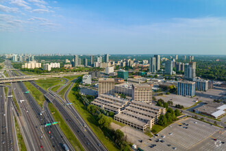 245 Consumers Rd, Toronto, ON - VISTA AÉREA  vista de mapa