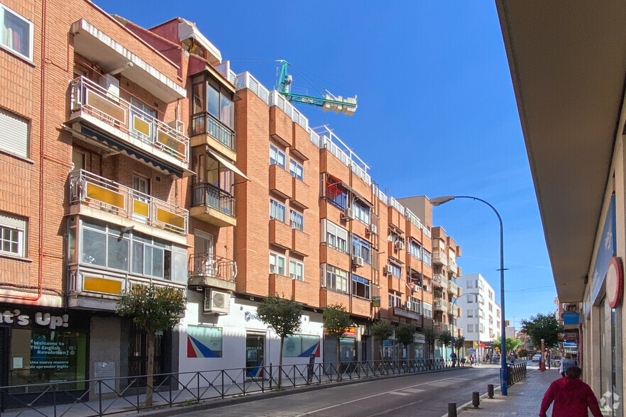 Avenida Fuenlabrada, 64, Leganés, Madrid en venta - Foto principal - Imagen 1 de 2