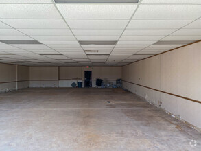 5511-5559 NW Expressway St, Oklahoma City, OK en alquiler Foto del interior- Imagen 2 de 6