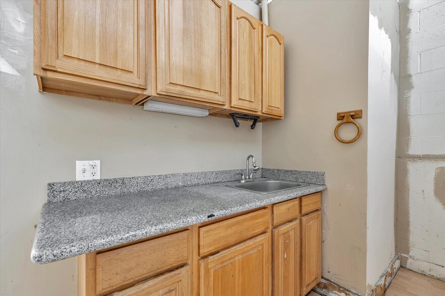 1227 San Pablo Ave, Berkeley, CA en venta - Foto del interior - Imagen 3 de 46