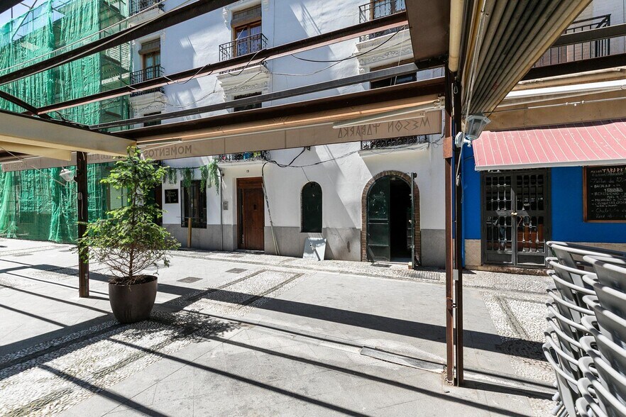 Plaza Campo del Príncipe, 19, Granada, Granada en venta - Foto del edificio - Imagen 1 de 19