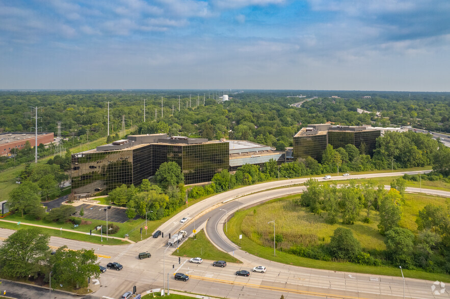 5250 Old Orchard Rd, Skokie, IL en alquiler - Vista aérea - Imagen 3 de 4