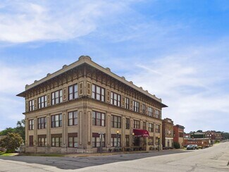 Más detalles de 619 Blondeau St, Keokuk, IA - Oficina en venta