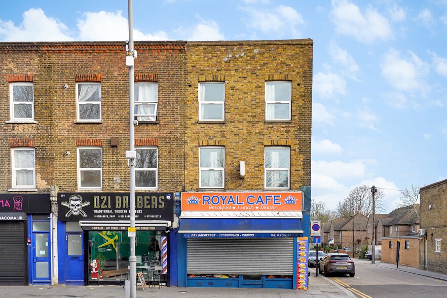 292 High Road Leyton, London en venta - Foto del edificio - Imagen 2 de 26