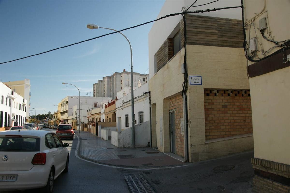 Chiclana de la Frontera, CAD 11130 - Unidad 1 - - Foto del interior - Image 2 of 3