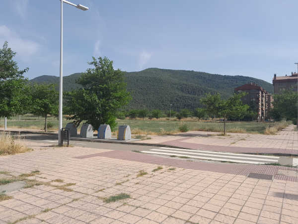 Avenida del Ejército, 35, Sabiñánigo, Huesca en venta - Otros - Imagen 1 de 2