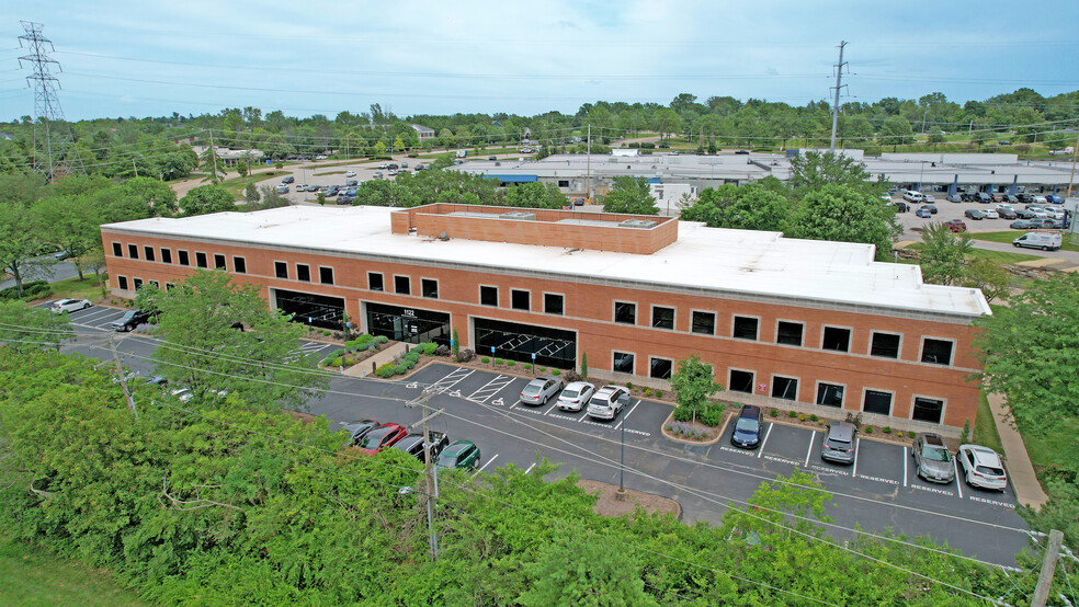 1122 Town & Country Commons, Chesterfield, MO en alquiler - Foto del edificio - Imagen 1 de 29