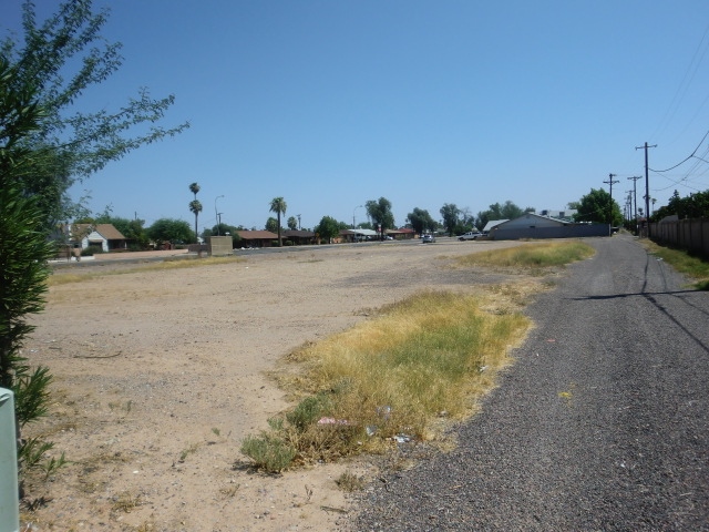 4101 W Bethany Home Rd, Phoenix, AZ en alquiler - Foto del edificio - Imagen 3 de 8