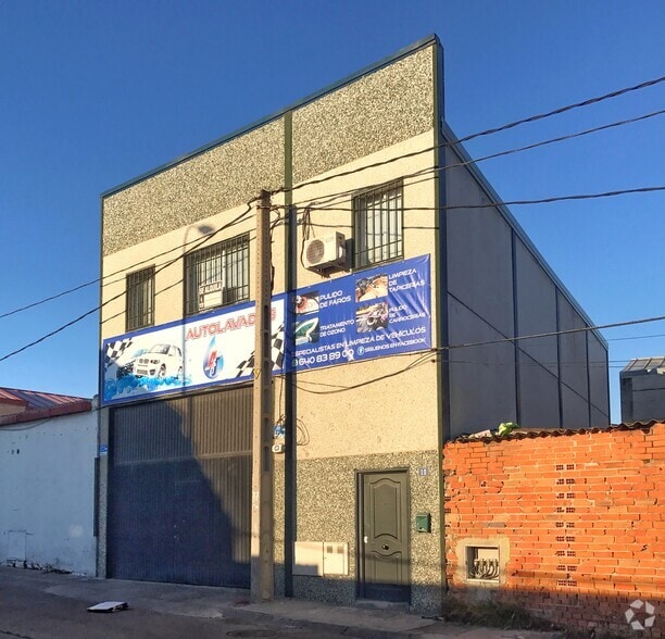 Calle Puerto Cañadas Teide, 10, Leganés, Madrid en alquiler - Foto del edificio - Imagen 2 de 2