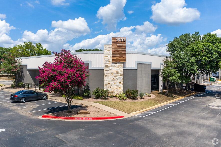 1901 W Braker Ln, Austin, TX en alquiler - Foto del edificio - Imagen 1 de 4