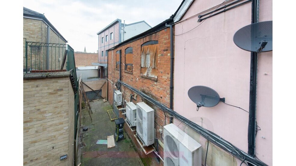 7-11 Bull Pln, Hertford en venta - Foto del edificio - Imagen 2 de 5