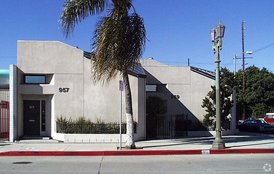 957-959 Cole Ave, Los Angeles, CA en alquiler - Foto del edificio - Imagen 2 de 8