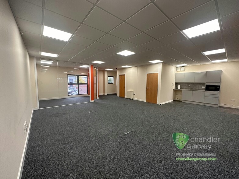 Lincoln Rd, High Wycombe en alquiler - Foto del edificio - Imagen 3 de 12