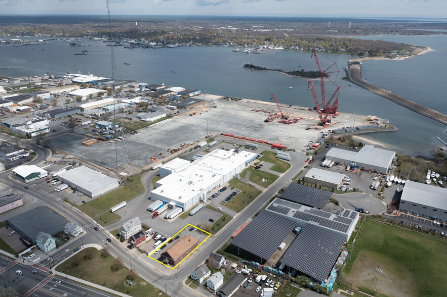 418 S Front St, New Bedford, MA en alquiler - Vista aérea - Imagen 3 de 12