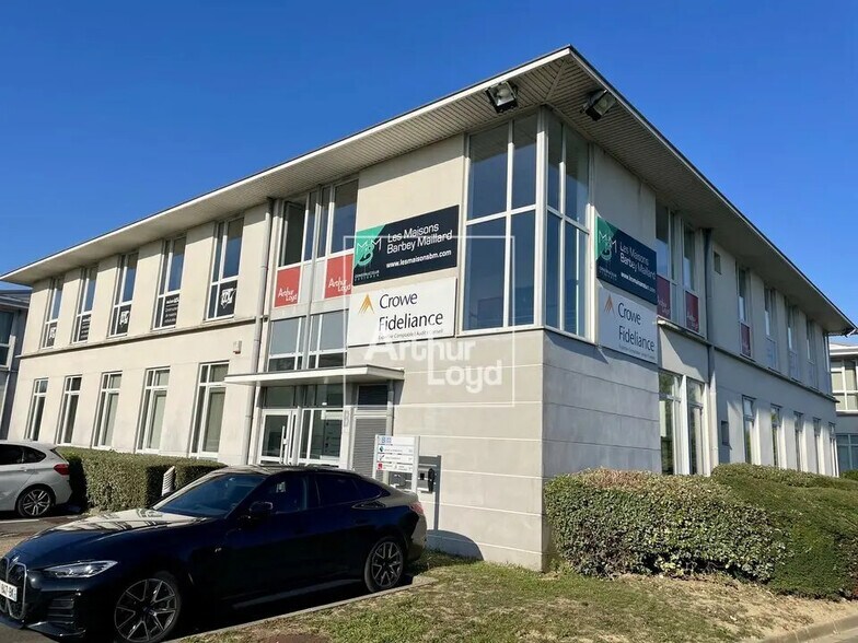 Oficina en Lieusaint en alquiler - Foto del edificio - Imagen 3 de 6