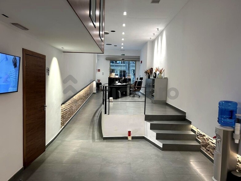 Edificio residencial en Barcelona, Barcelona en venta - Foto del interior - Imagen 3 de 7