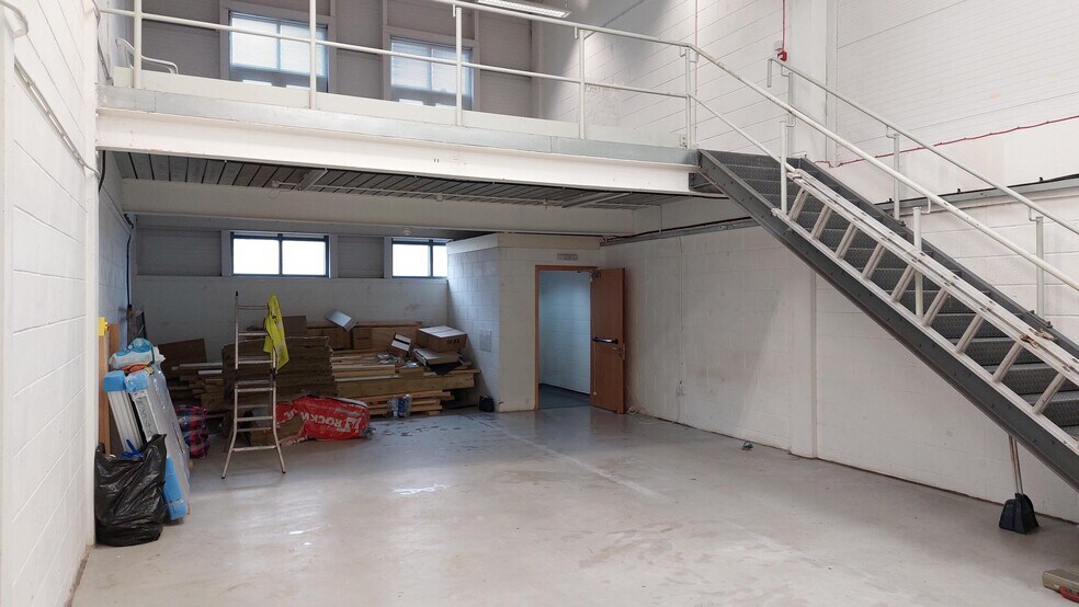 123 Rainham Rd N, Dagenham en alquiler - Foto del interior - Imagen 3 de 5