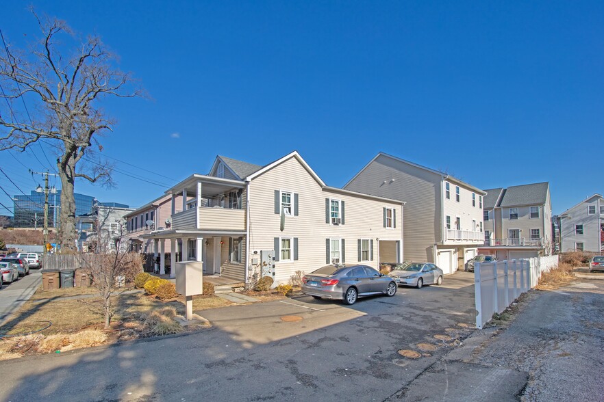 26 Orchard St, Stamford, CT en venta - Foto del edificio - Imagen 2 de 14