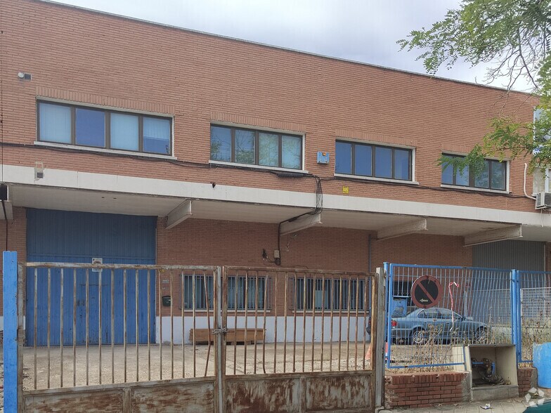 Nave en Torrejón de Ardoz, Madrid en venta - Foto del edificio - Imagen 1 de 15