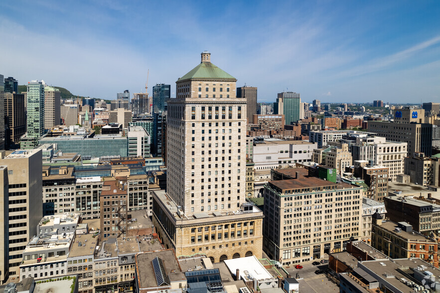 360 Rue Saint-Jacques, Montréal, QC en alquiler - Foto del edificio - Imagen 3 de 4