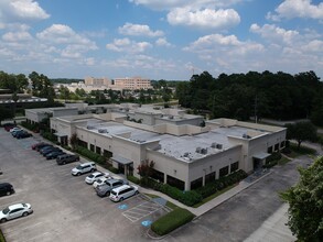 201 Kingwood Medical Dr, Kingwood, TX en alquiler Foto del edificio- Imagen 2 de 20