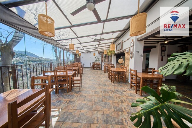 Más detalles de Calle Larga, 30, Nigüelas - Local en alquiler