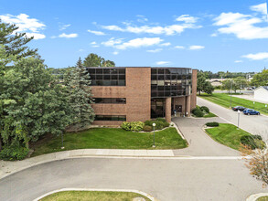 2845 Capital Ave SW, Battle Creek, MI en alquiler Foto del edificio- Imagen 1 de 10