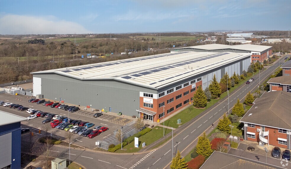 Barnsdale Way, Enderby en alquiler - Foto del edificio - Imagen 3 de 14