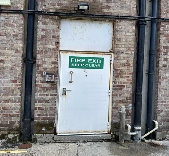 15-21 Old Town St, Plymouth en alquiler - Foto del edificio - Imagen 3 de 3