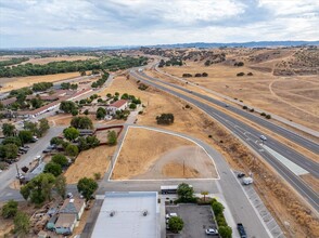 252 9th St, San Miguel, CA - VISTA AÉREA  vista de mapa - Image1