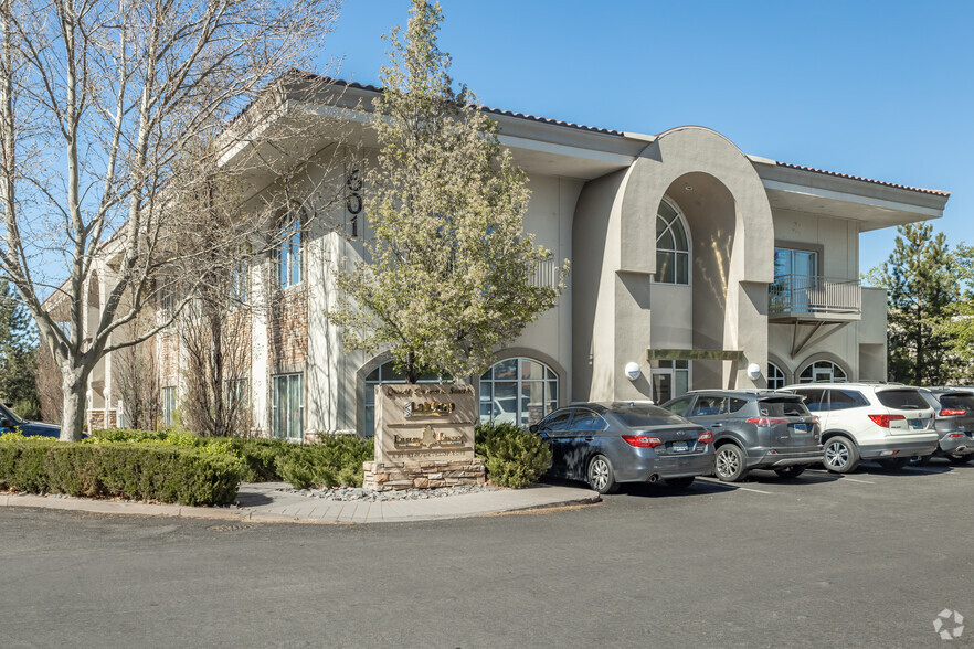 601 Sierra Rose Dr, Reno, NV en alquiler - Foto del edificio - Imagen 1 de 7